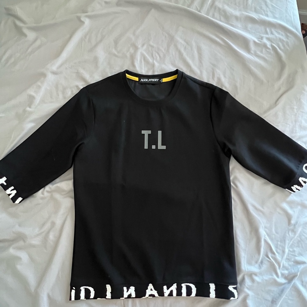 T-Shirt, size S